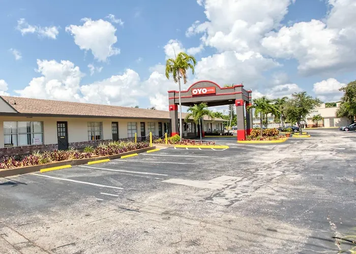 Oyo Hotel Pompano Beach