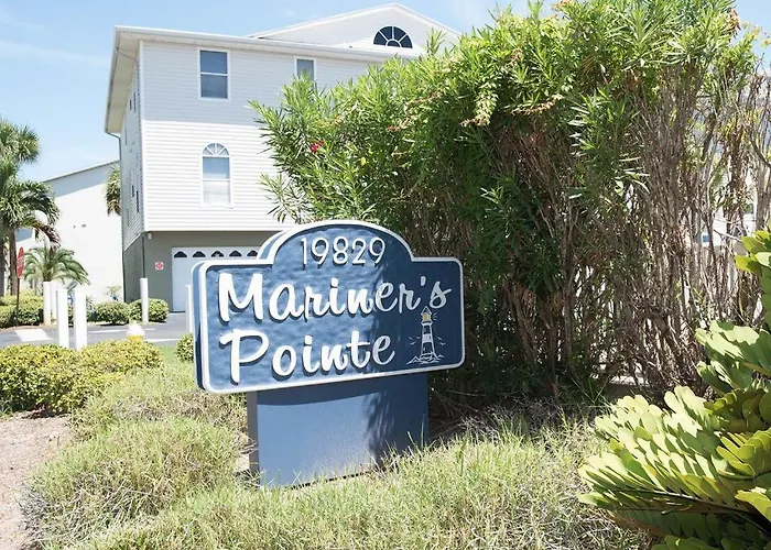 Gulf Retreat 2: Magnificent Water Views, Steps To Beach, None Cleaner, None Nicer!