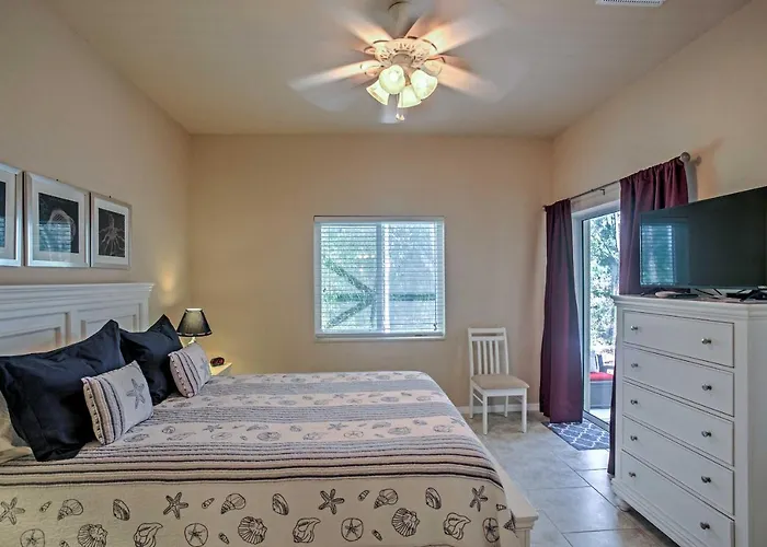 Bokeelia Cottage W/ Private Pool