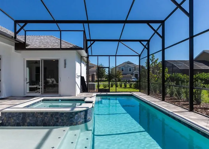 Paradise At Providence - Exclusive 4 Bed Pool Home