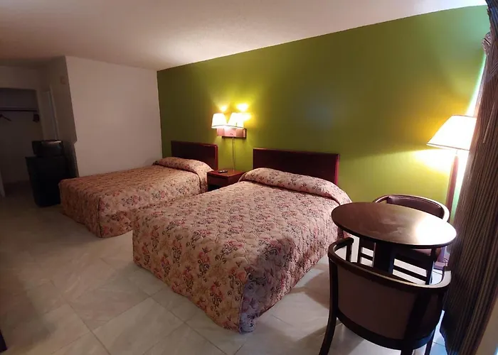 Relax Inn Silver Springs
