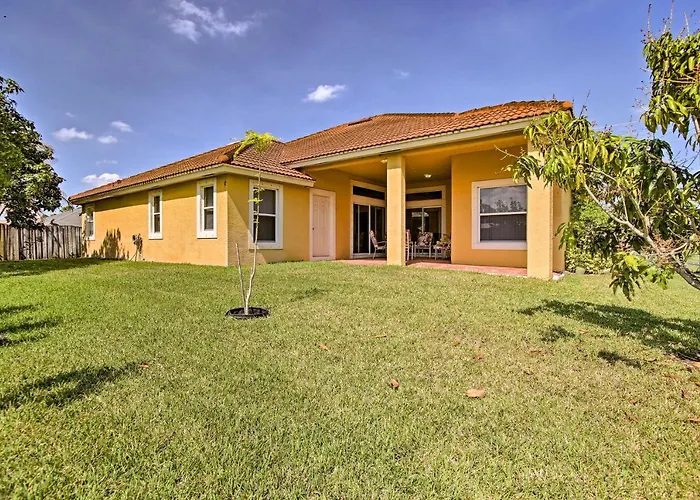 Spacious Port St Lucie Home Near Pga Village!
