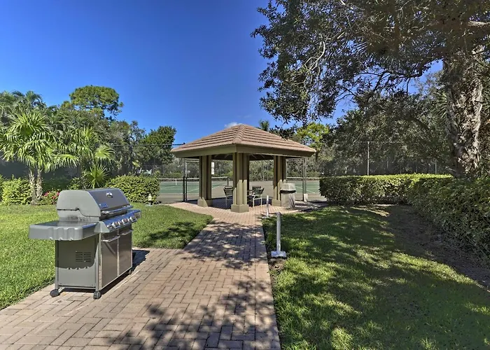 Bonita Springs Condo 4 Mi To Beach: Private Patio!