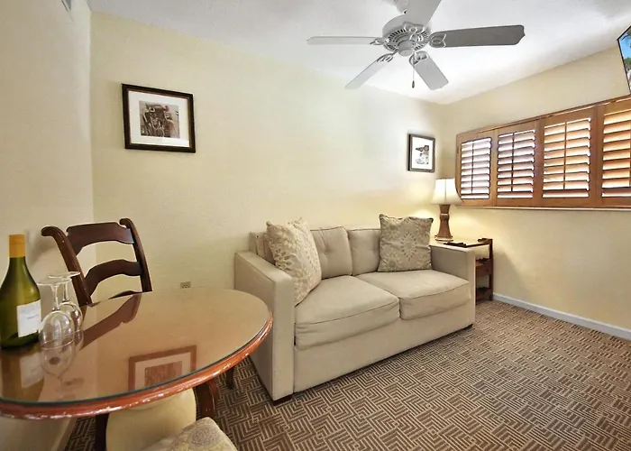 Song Of The Sea Hotel Sanibel